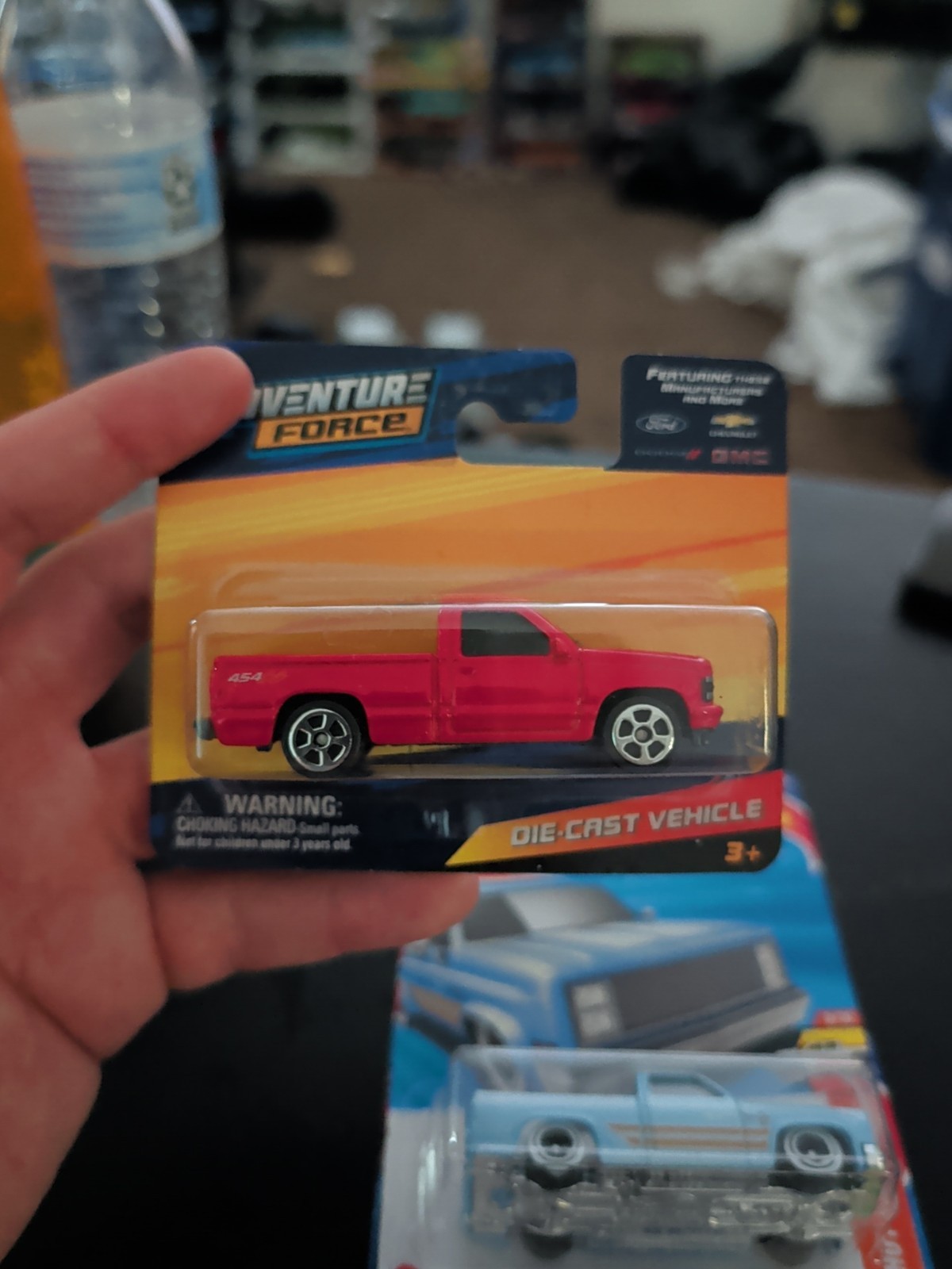 Hot Wheels 1:64 ’83 Chevy Silverado Blue Diecast Pickup Unopened Box