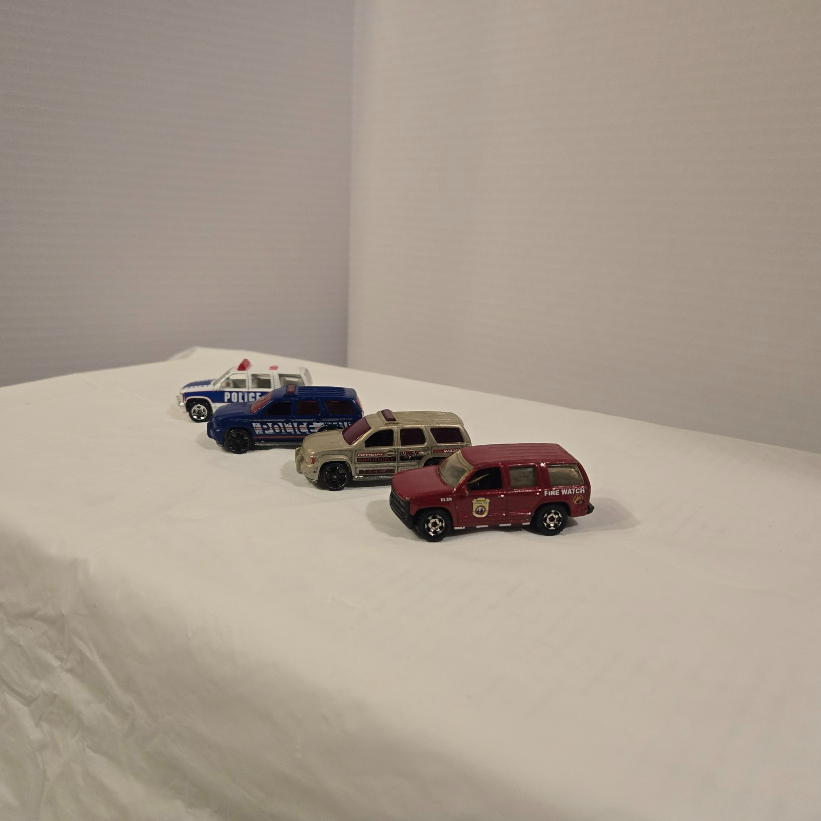 Matchbox SUV Chevy Tahoe Police &Fire Rescue Units Lot of 4 Clean Set