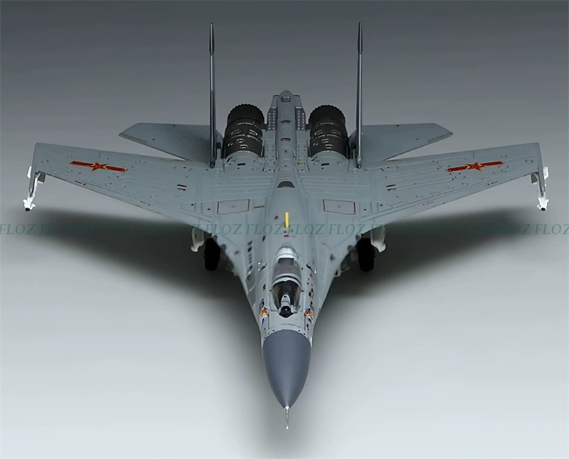 SQ Wings 1st Air Division SU-27SK 1:200 Model Tiger
