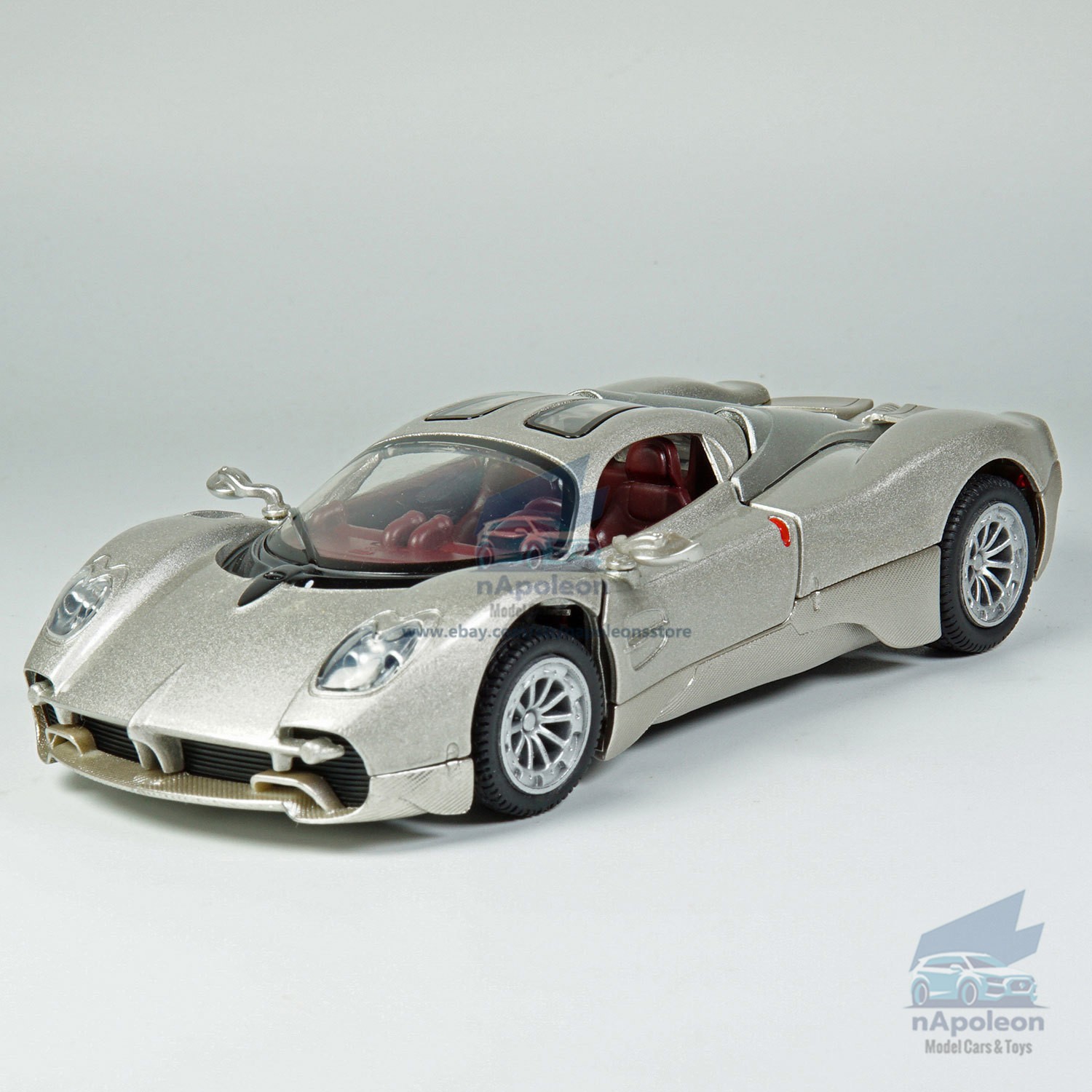 1:32 Pagani Utopia Model Car Diecast Toy Vehicle Collection Kids Gift Champagne
