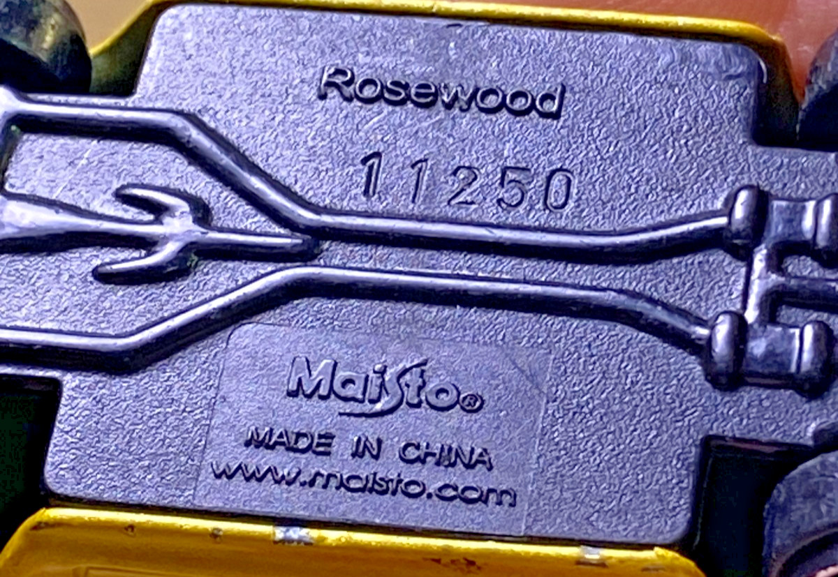 Maisto Collection of 3 Blue and Yellow Rosewoods, Ford Mustang GT -GDJ-P-1033