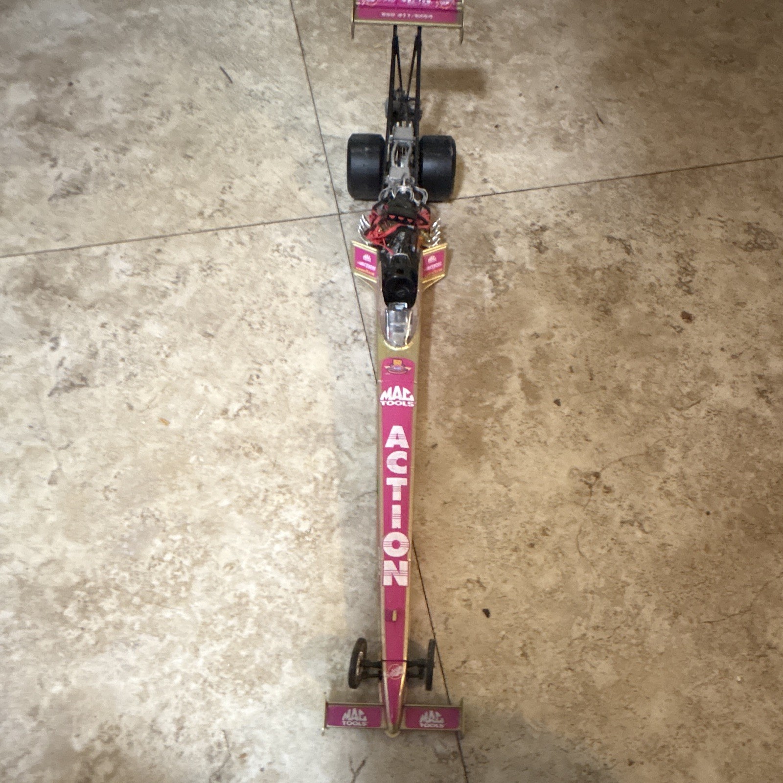 Action Platinum Series Shirley Muldowney MAC Tools 1:24 Top Fuel Dragster 2005