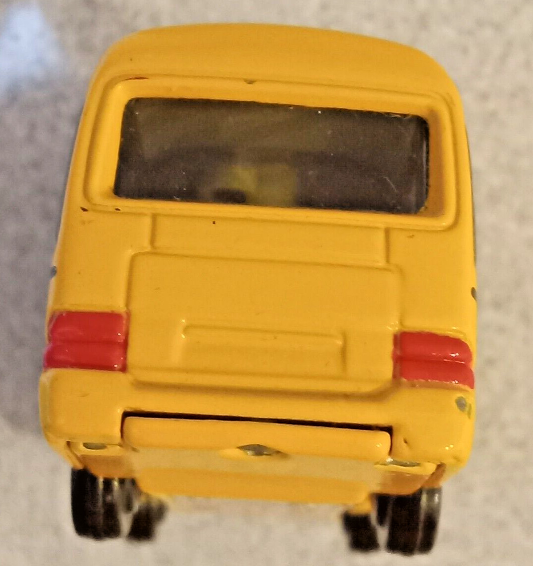 Tomica Tomy ( 2004 ) Toyota Coaster No. 92