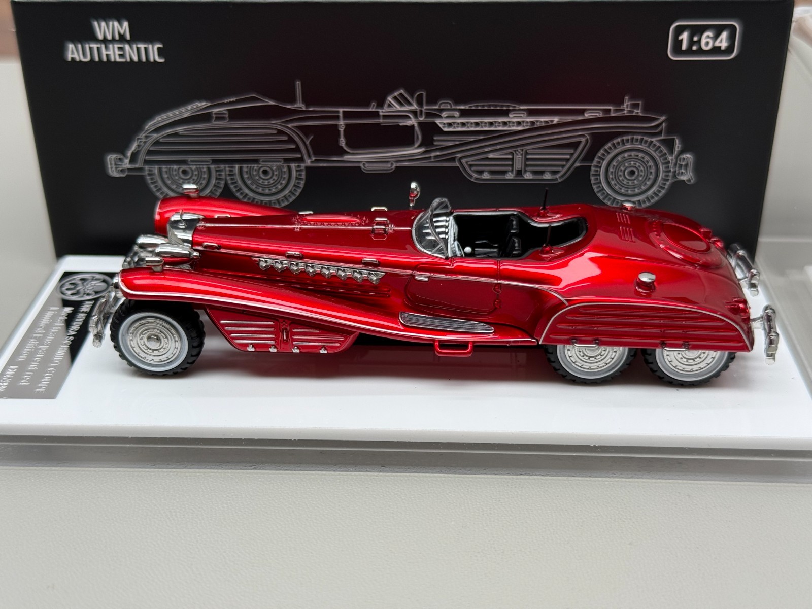 WM 1:64 Metallic Red Hydra Schmidt Coupe V16 Sport Model Diecast Car