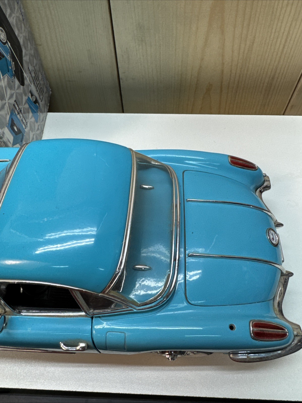 1958 Chevrolet Corvette Hard-Top w/ Removable Top – 1/12 Solido Diecast Model