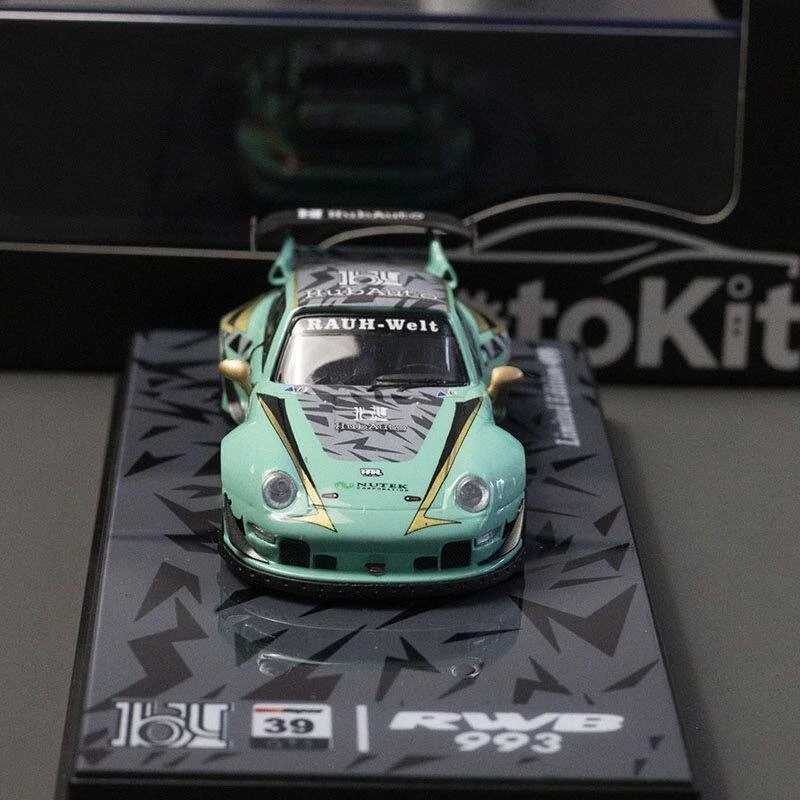 PORSCHE RWB 993 SICHUAN PEPPER LIVERY GREEN 1/64 DIECAST CAR MODEL BY MOTOKIT MK