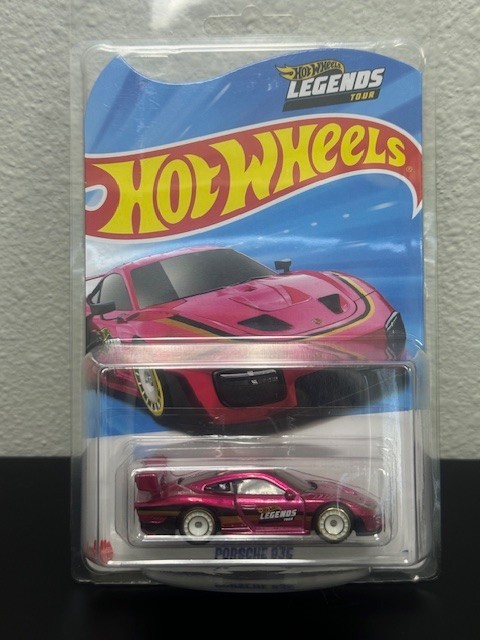 Hot Wheels Porsche 935 Legends Tour 2025 Collector Edition Pink + Free Protector