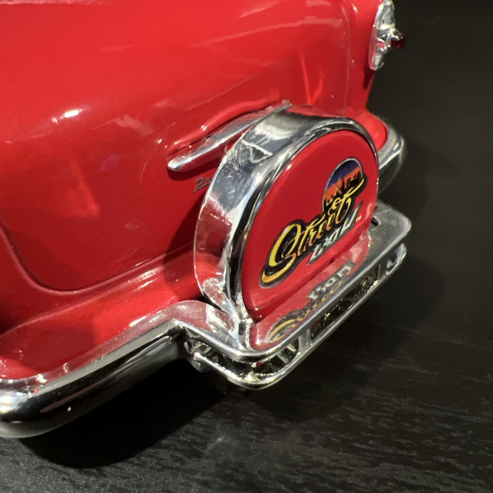 MINT 2001 Jada Street Low 1953 Chevy Bel Air Red 1/24 Lowrider Convertible Car