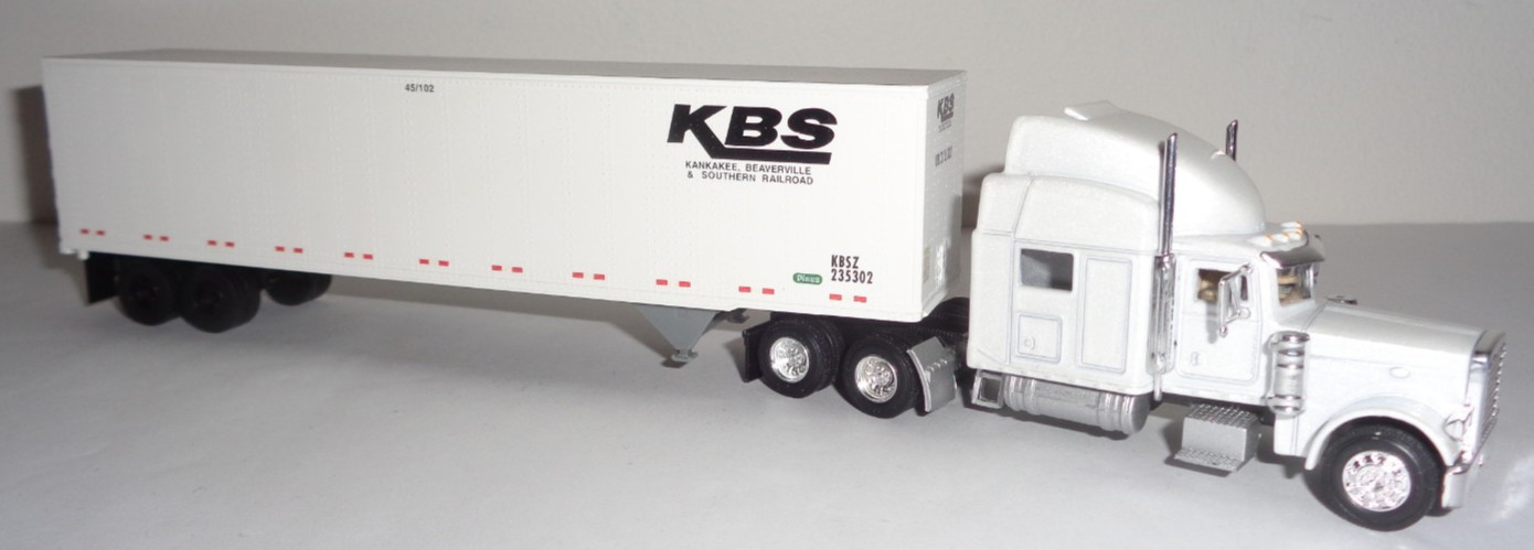 Malibu International 1/87 Peterbilt 379 W/Atlas Pines 45′ Dryvan Trailer – Loose