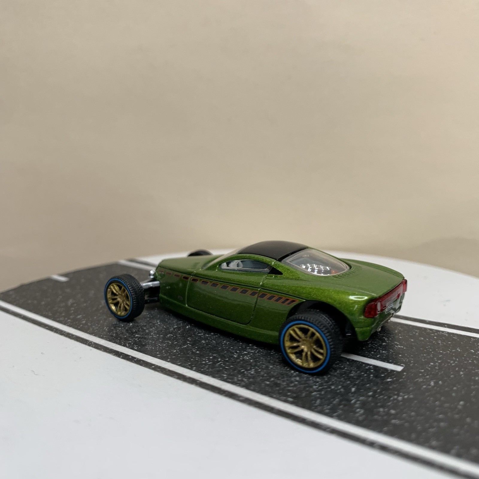M2 Machines Chip Foose Hemisfear Custom Hot Rod Preproduction Car 1 Green 1:64 N