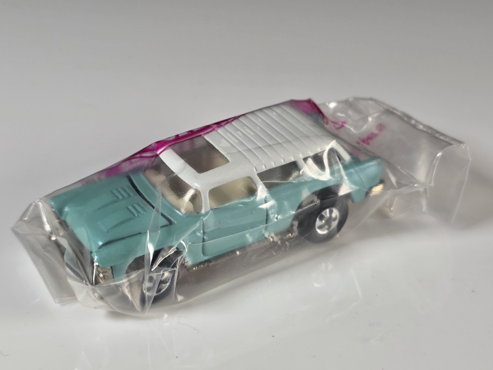 Hot Wheels 1996 Bonus Car Classic Nomad