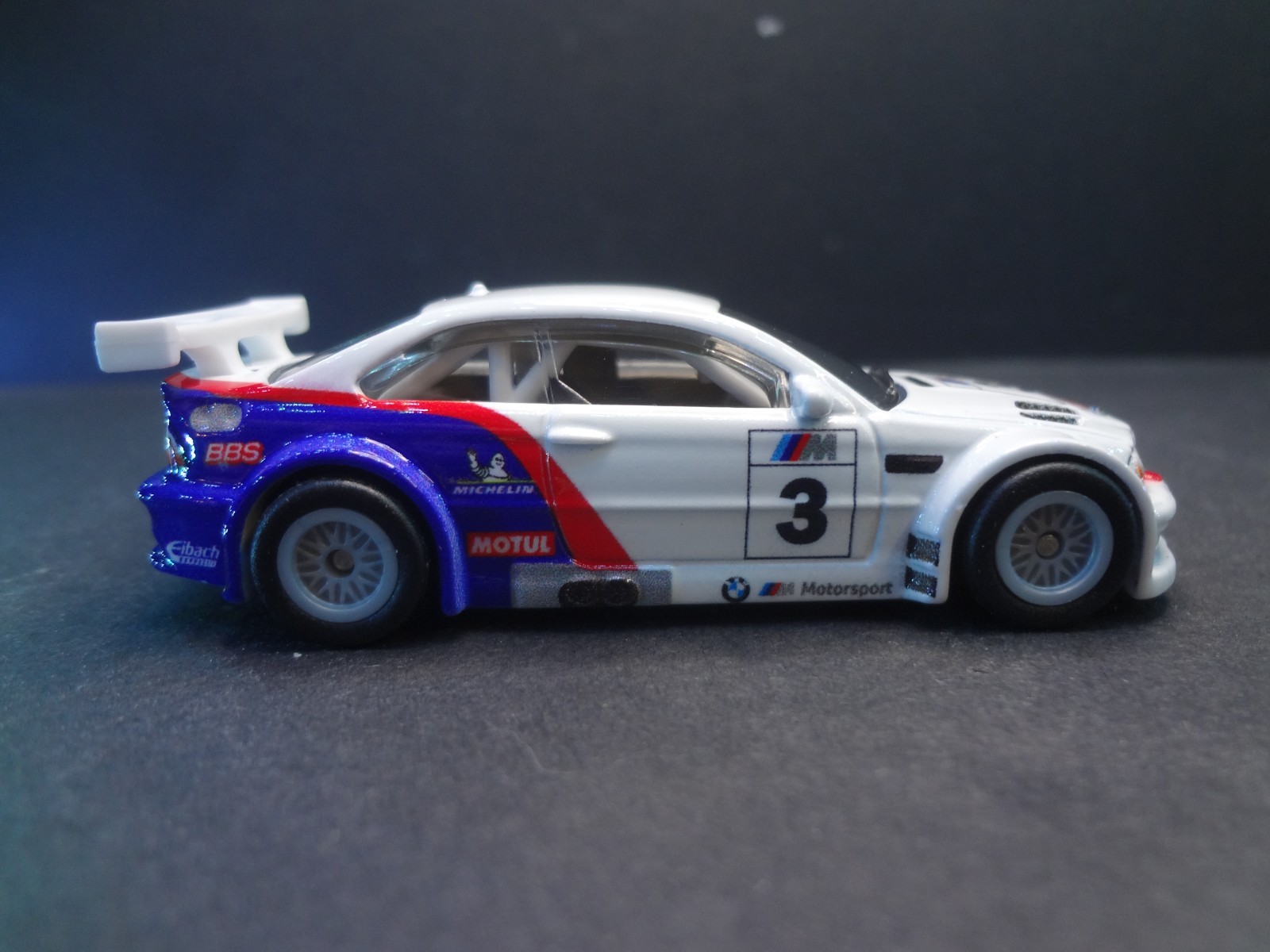 Hot Wheels 2001 BMW M3 GTR – Loose
