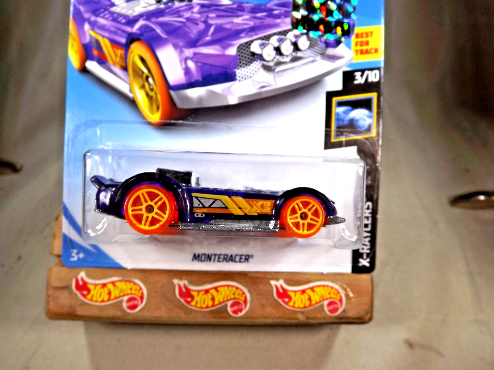 2018 Hot Wheels Kroger Exclusive X-Raycers 3/10 MONTERACER Purple w/OrangeWheels