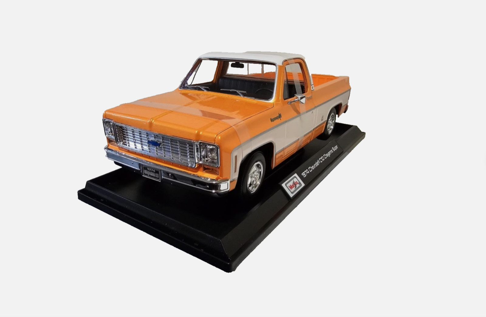 1974 Chevrolet C10 Cheyenne Super 1:18 Diecast Pickup Truck Maisto Orange-NEW