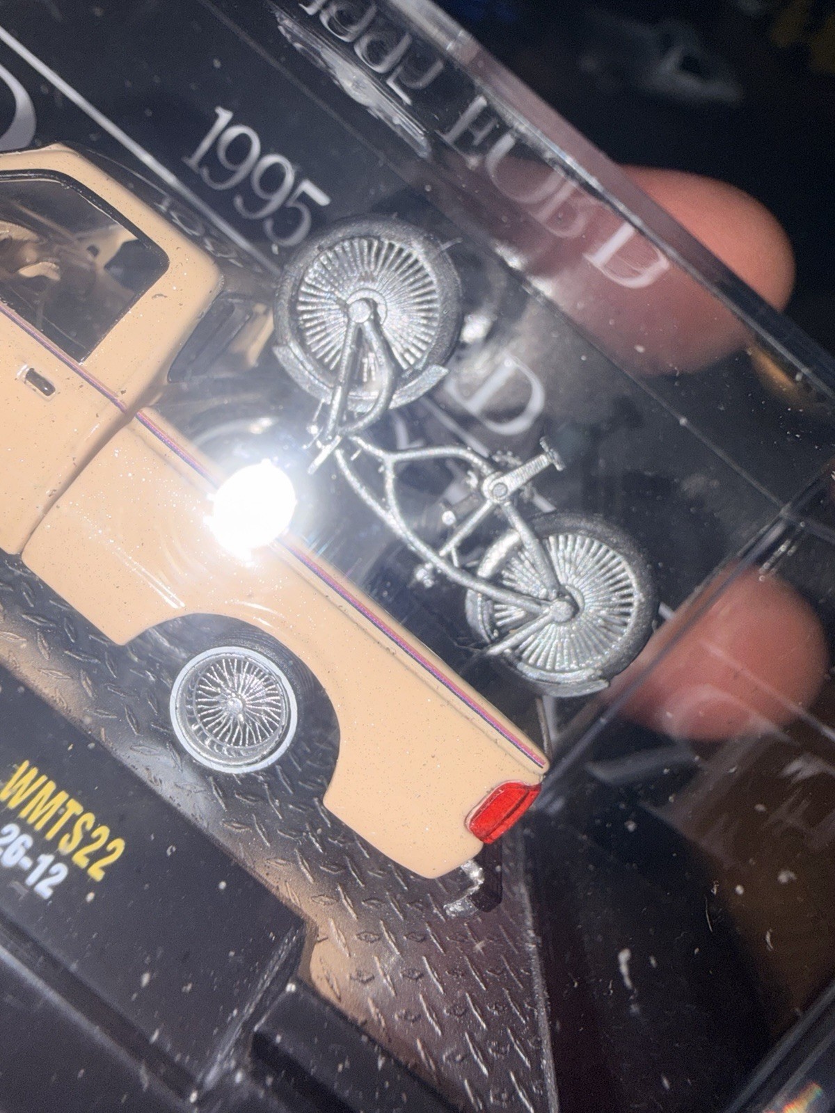 M2 Machines 1995 Ford Ranger XLT Tan Limited Edition Wheel Swapped With Bike