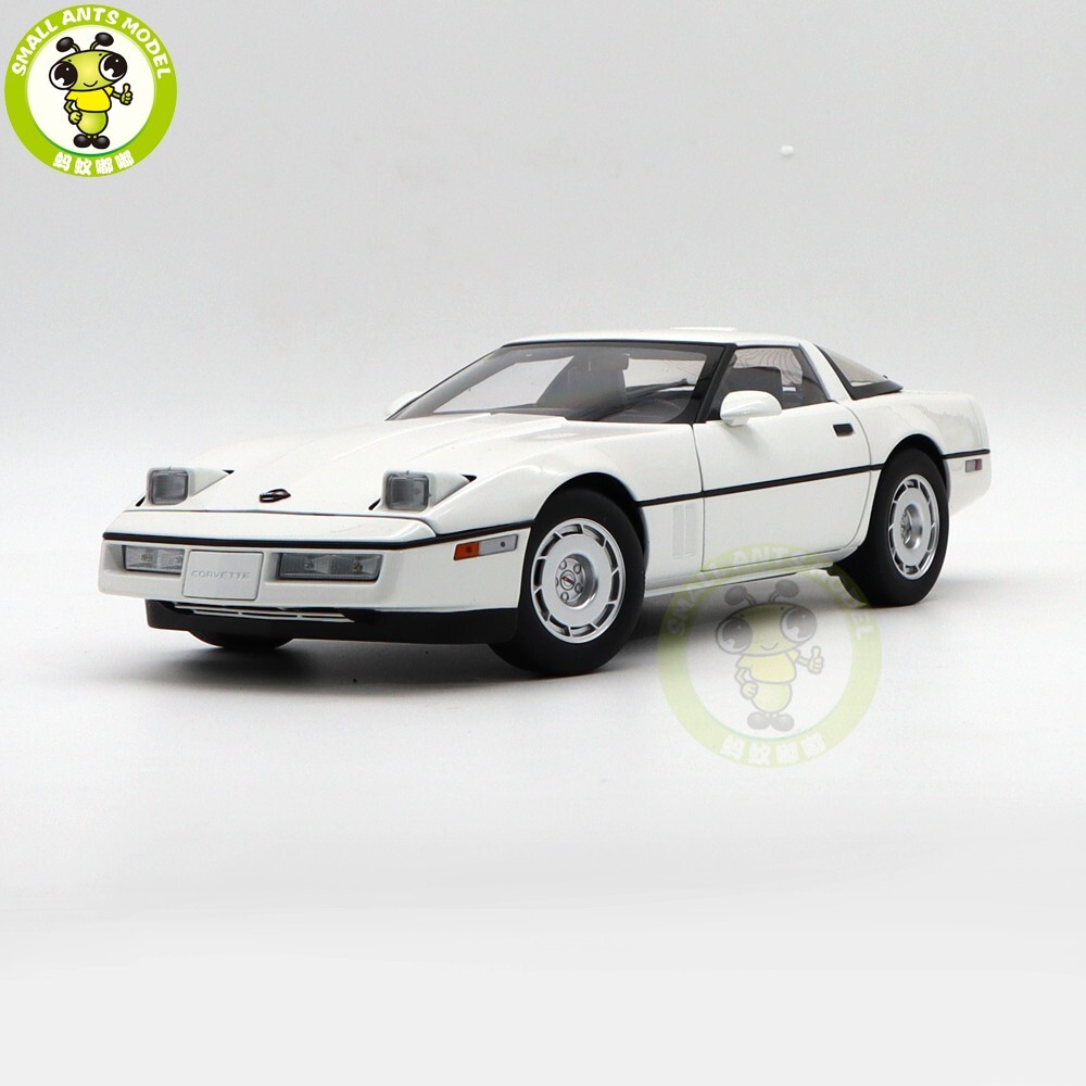 1/18 Autoart 71243 Chevrolet Corvette C4 1986 Diecast Model Car Gifts For Father