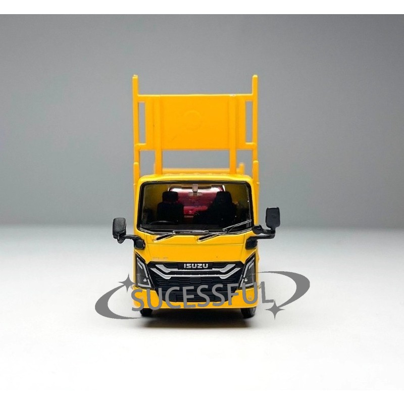 DBGT DBGT64ELF 1/64 Yellow Isuzu ELF Road Construction Truck Metal Diecast Model