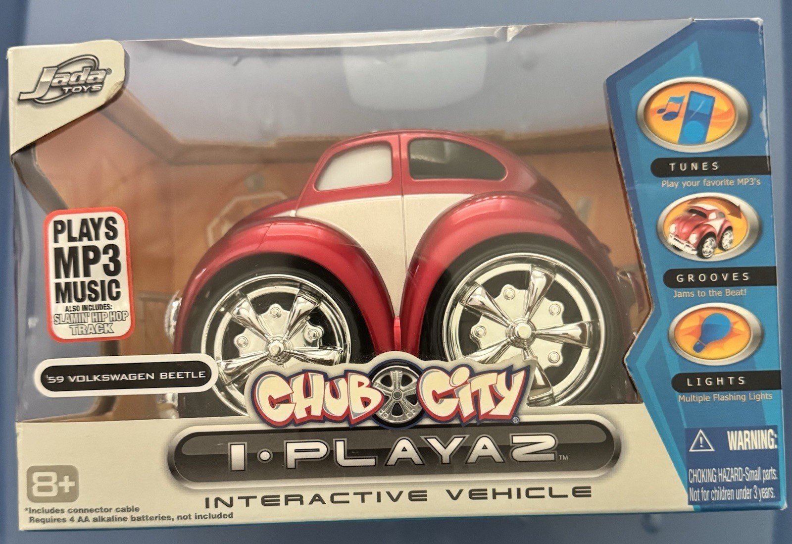 2006 Jada Toys Chub City I-Playaz Interactive Vehicle Red ’59 Volkswagen Beetle