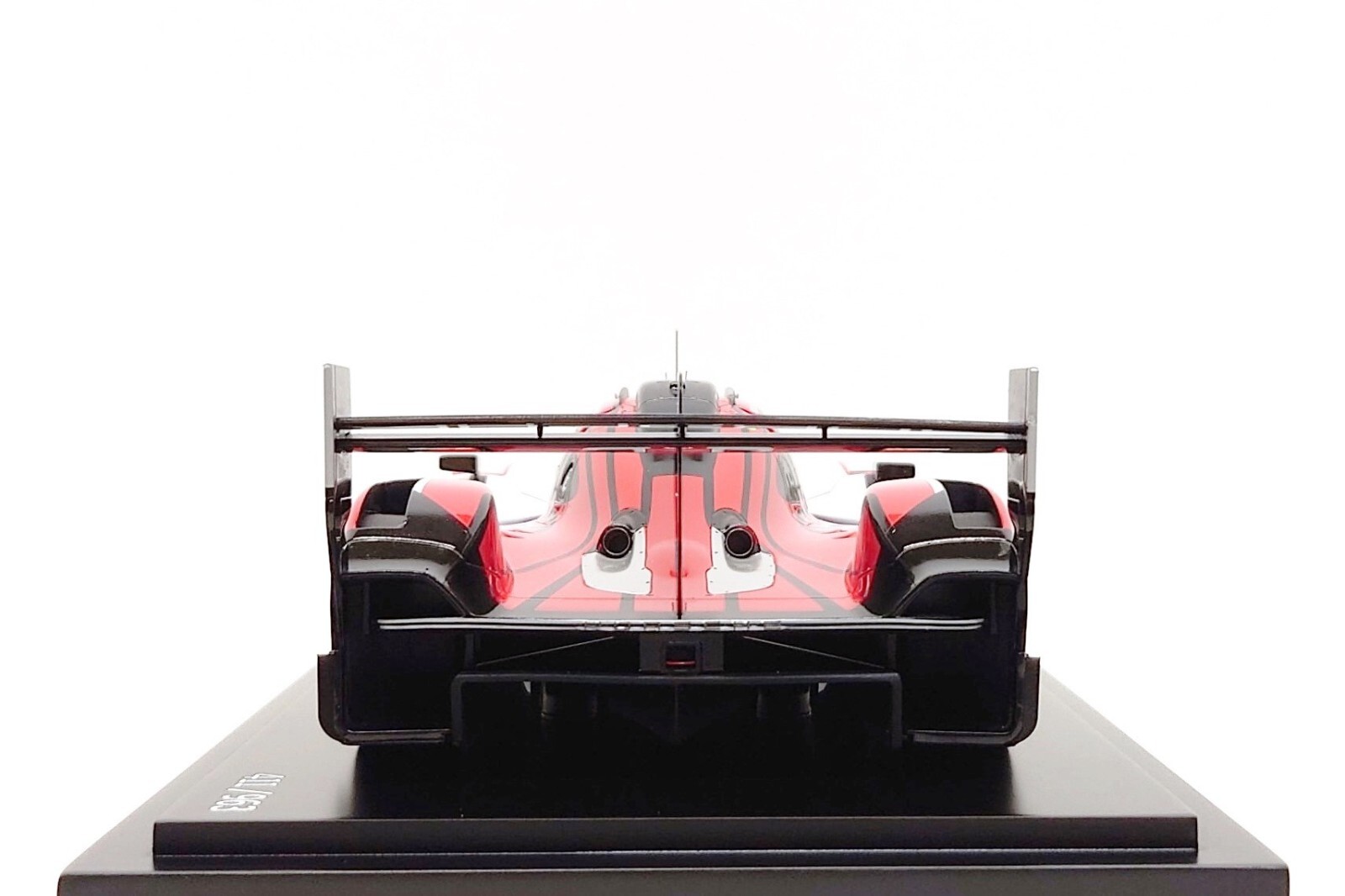 Spark 1:18 Porsche 963 #7 Penske – 24h Daytona 2023 (Dealer Edition)