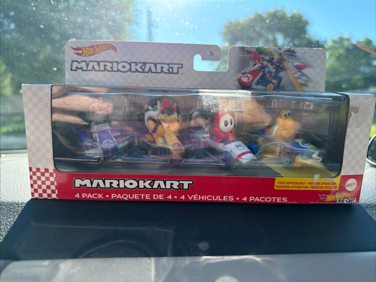 Hot Wheels Mario Kart 4 Pack 1/64 Go Kart – Multi-Color NIB New Sealed Dry Bones