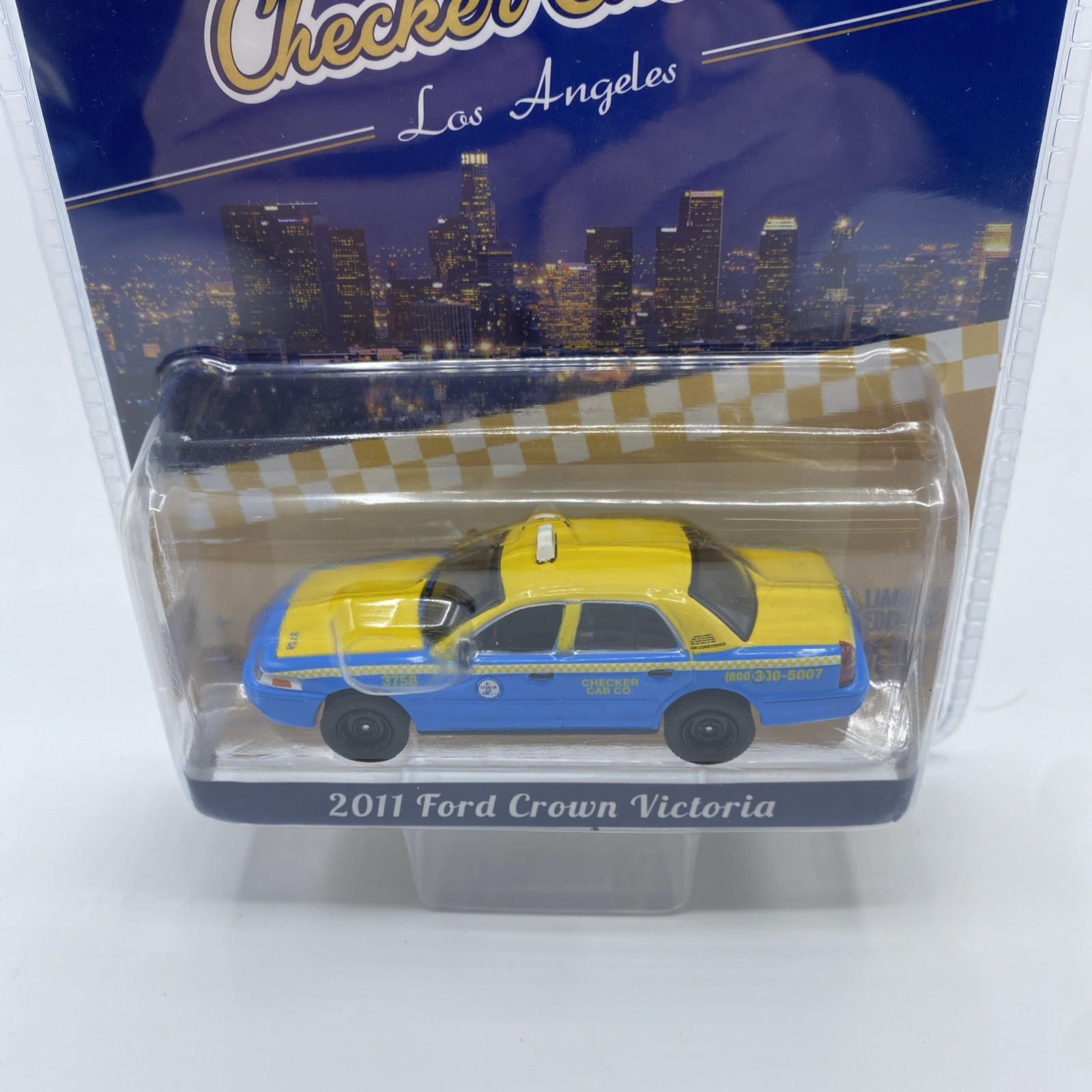 Green Light 2011 Ford Crown Victoria Checker Cab Co.