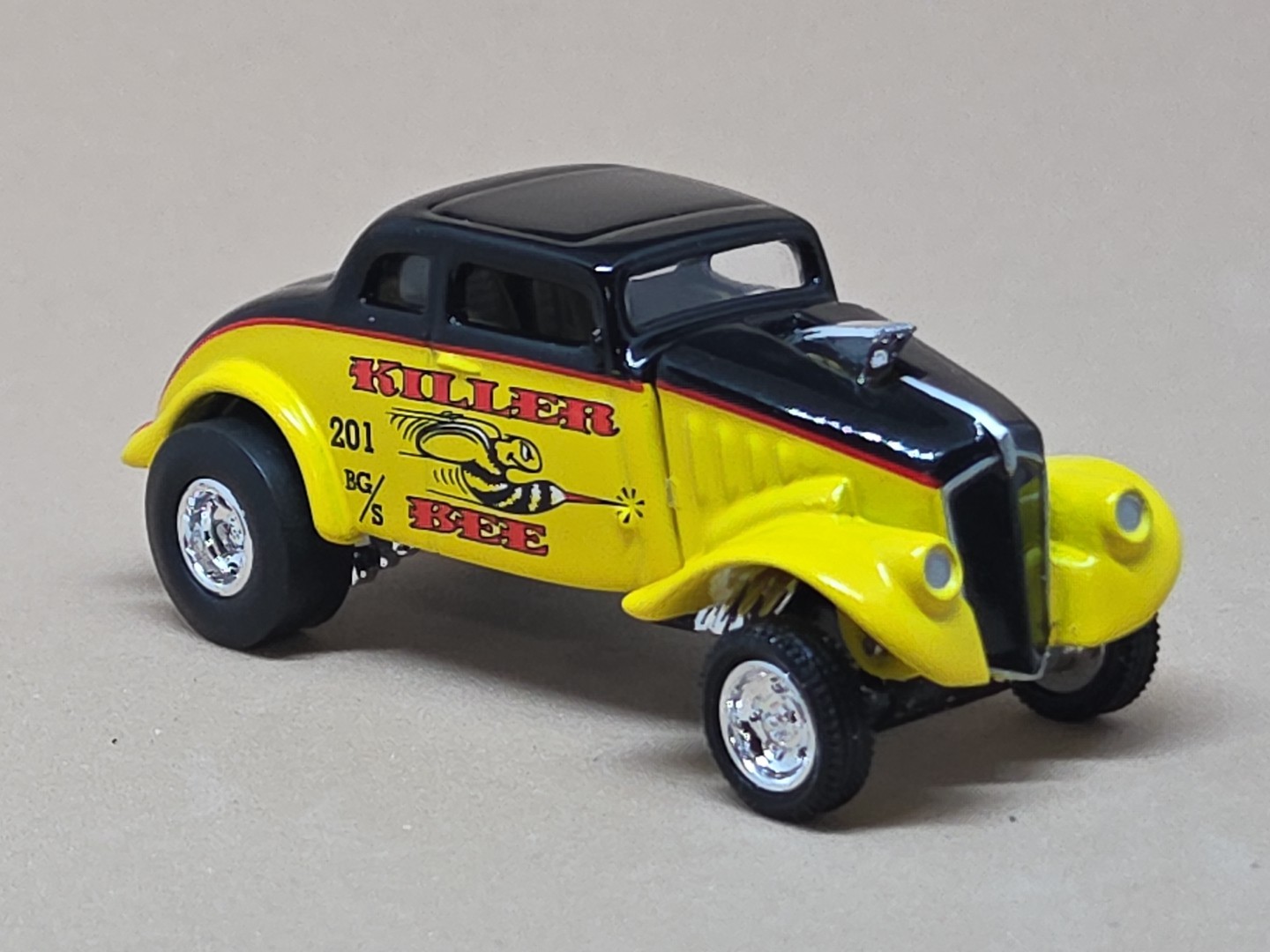Limited Edition Vintage Racing Killer Bee 1933 33 Willys Gasser 1/64 Scale NHRA