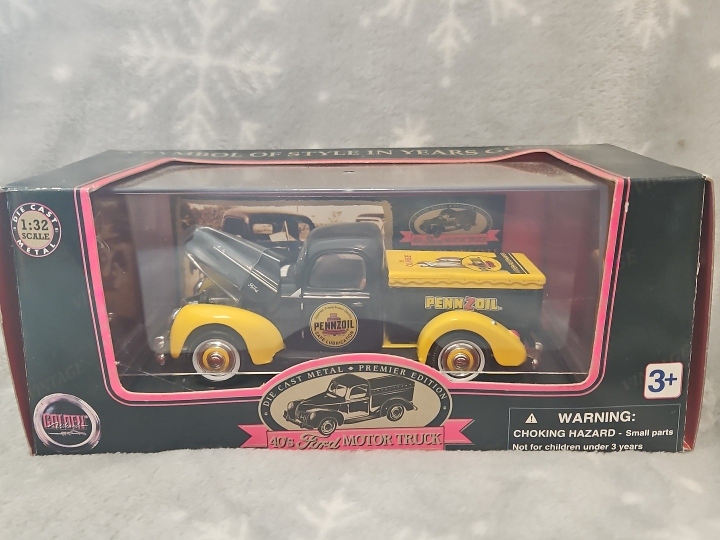 Golden Wheel 1940’s Ford Pennzoil Pickup Truck 1:32 Scale