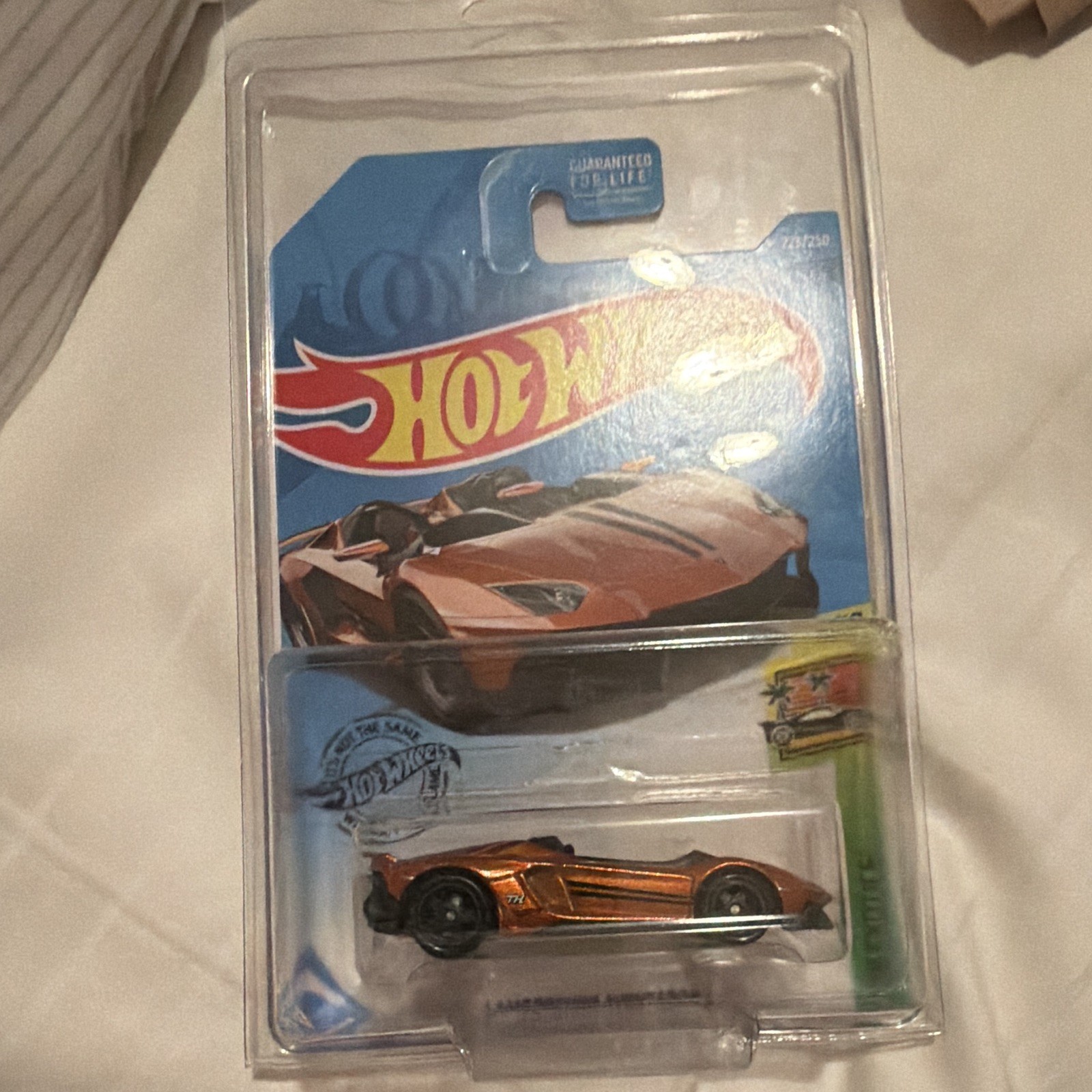 Hot Wheels HW Exotics Lamborghini Aventador J 1:64 Orange TREASURE HUNT