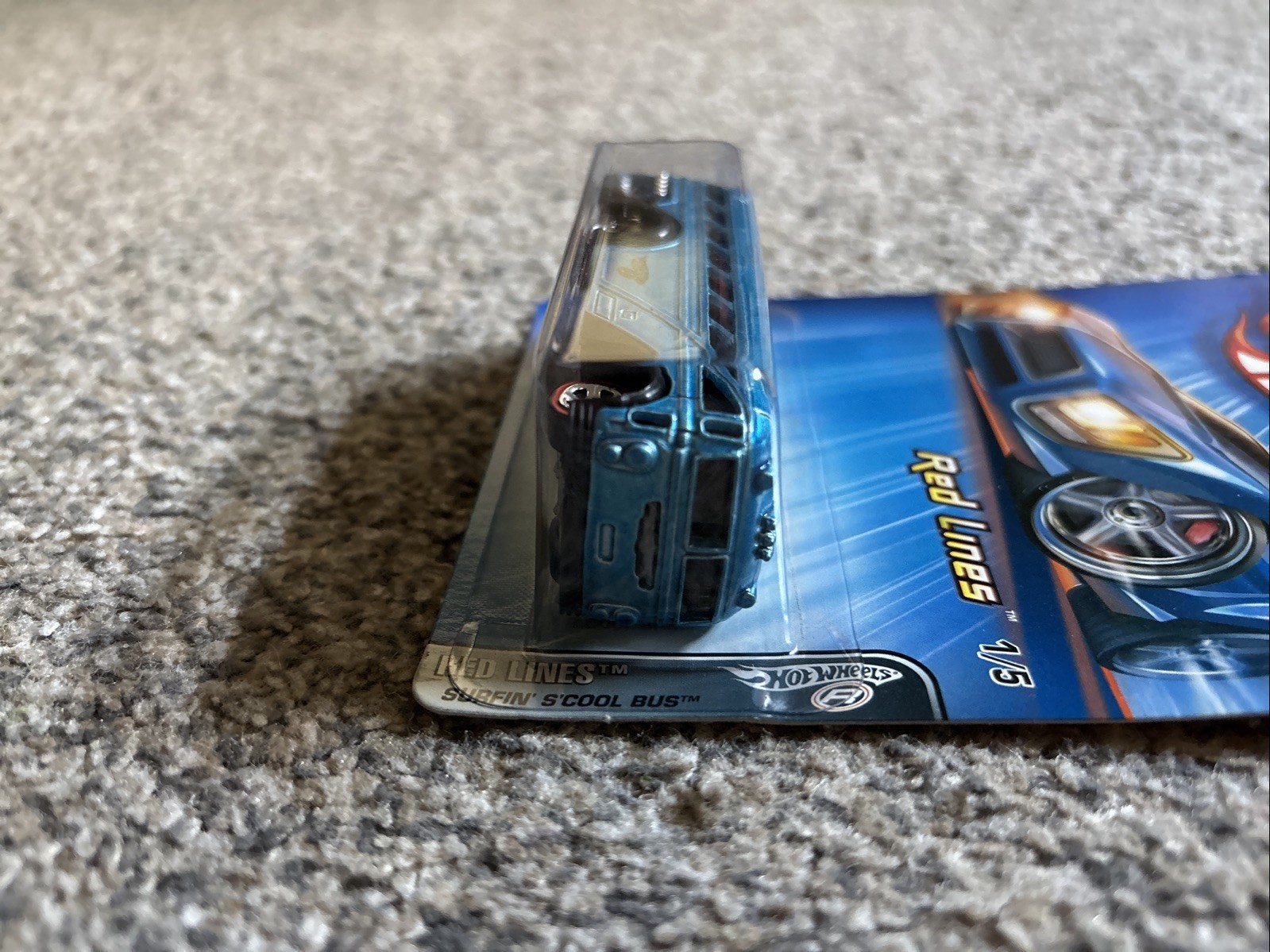 2005 Hot Wheels #96 Red Lines 1/5 Surfin Scool Bus Blue Variant RL5Spk Wheels