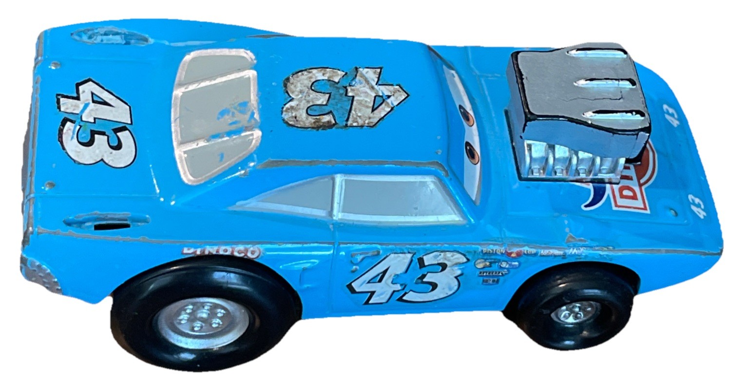 Disney Pixar Cars 43 Richard Petty The King Hot Roddin Superbird 1:43 READ HTF