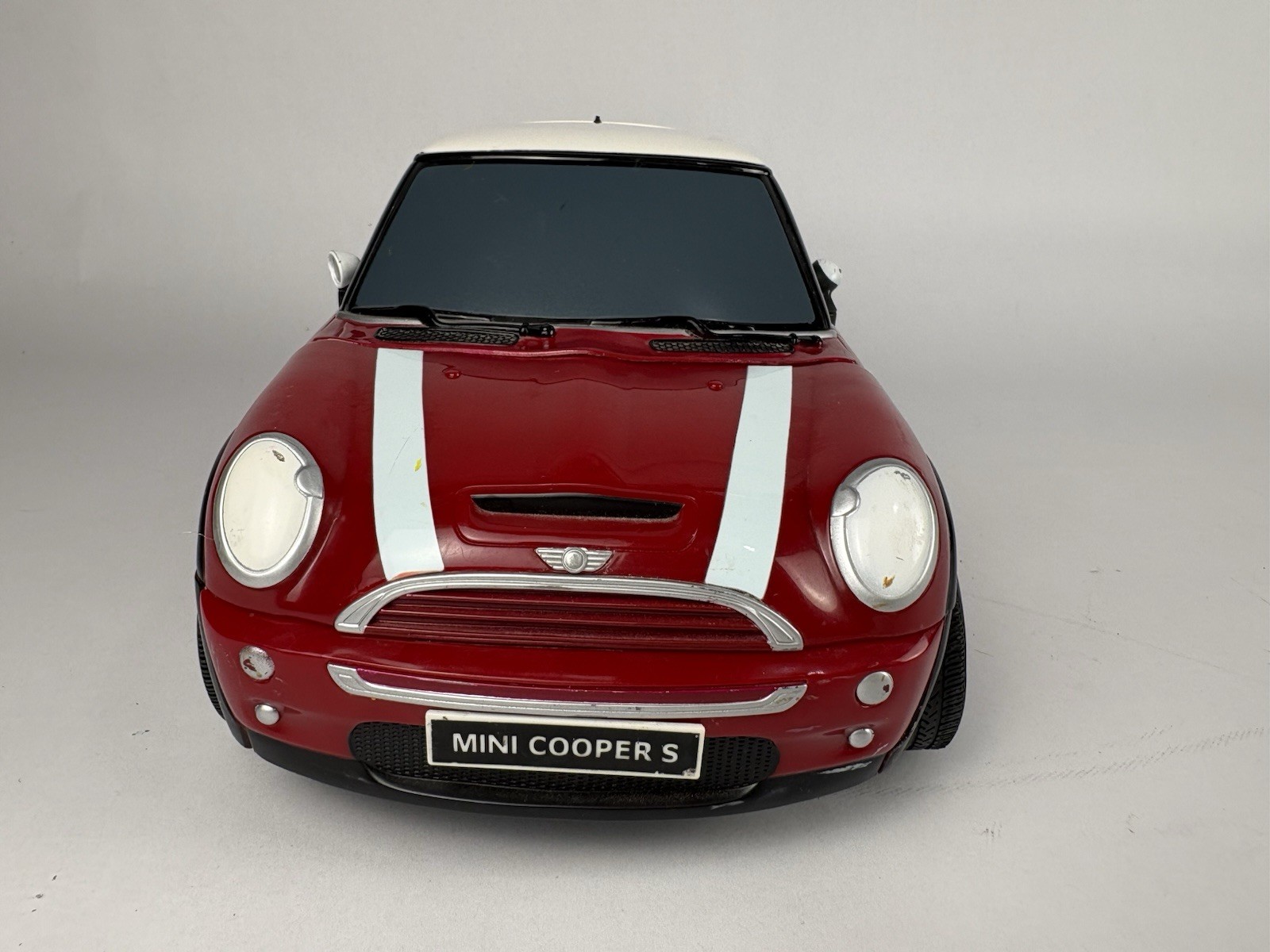 Playmates Micro Machines Mini Cooper with 2 Micro Cars – FOLDS OUT – 2004
