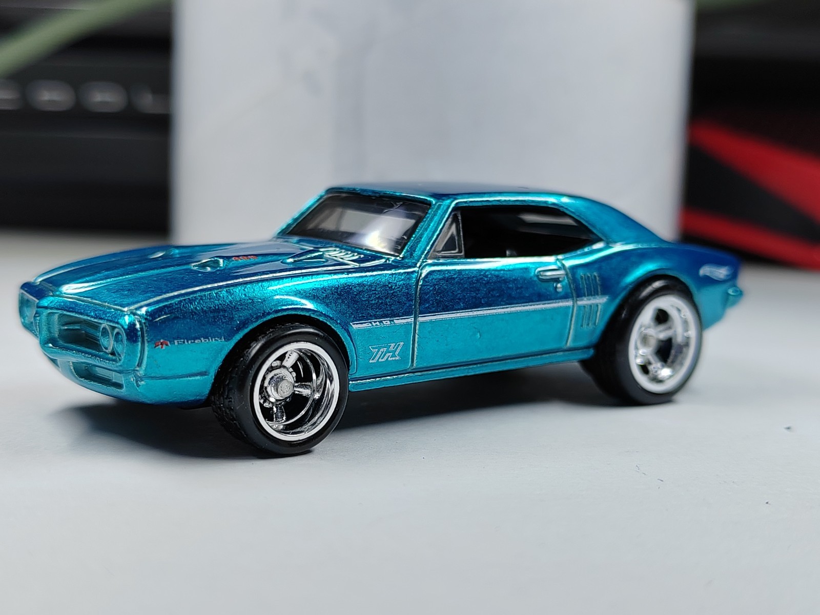 Hot Wheels 2026 Super Treasure Hunt-67 Pontiac Firebird 400-Loose Item Rivet