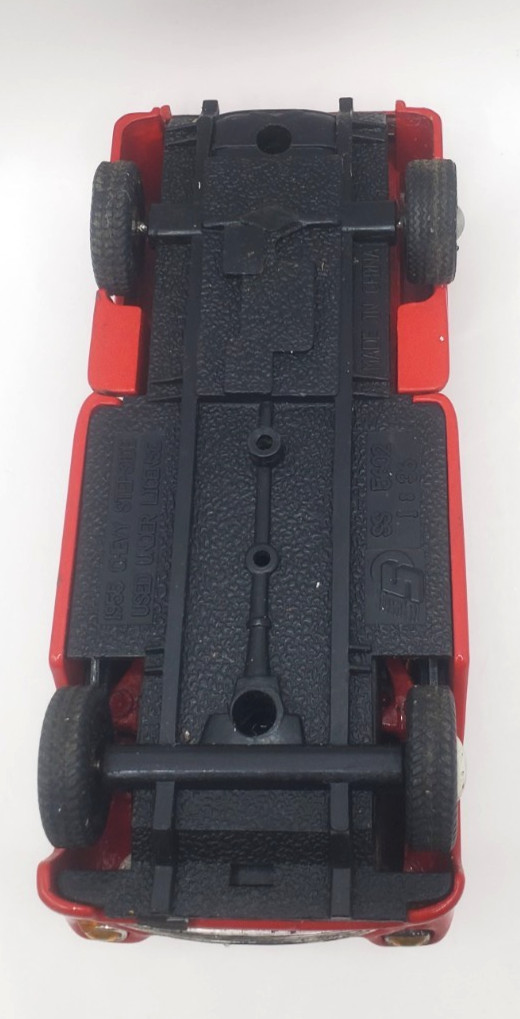 Red Chevy Stepside Pick-Up Die Cast Collectible Toy Truck
