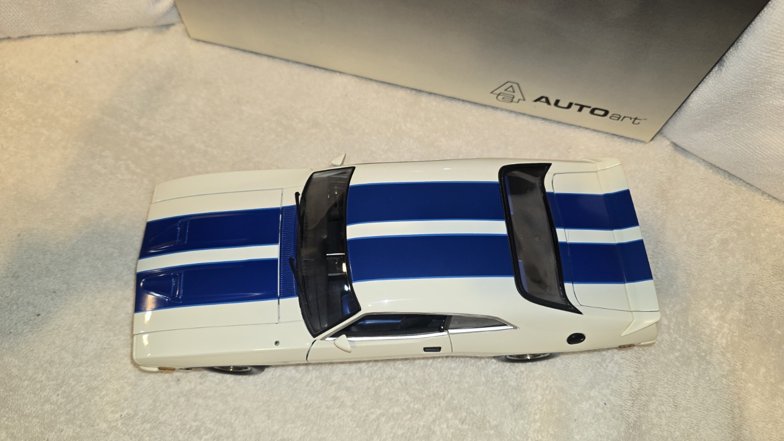 1/18 Autoart Ford XC Falcon Cobra Coupe, Beautiful,Rare,USED, See Description!!