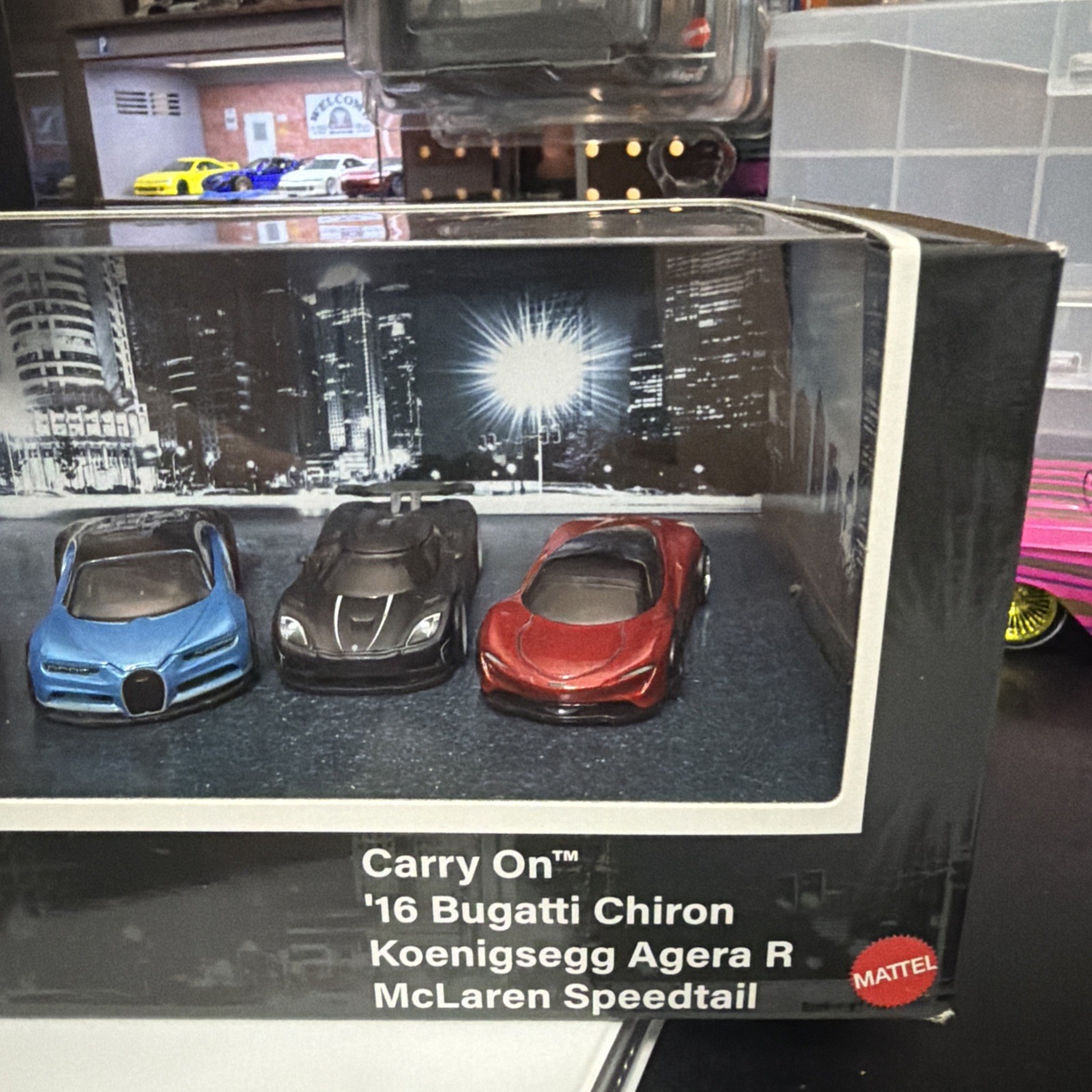 2021 Hot Wheels Premium Diorama Exotics-Carry On-Bugatti-McLaren-Koenigsegg❤️