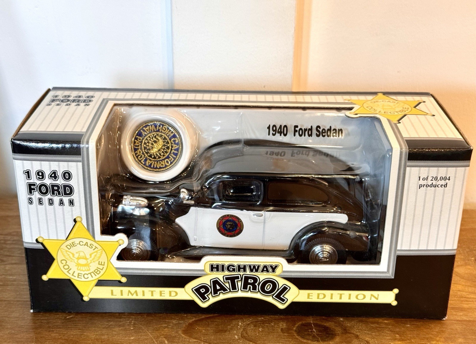 Liberty Classics 1940 Ford Sedan California Highway Patrol Limited Edition