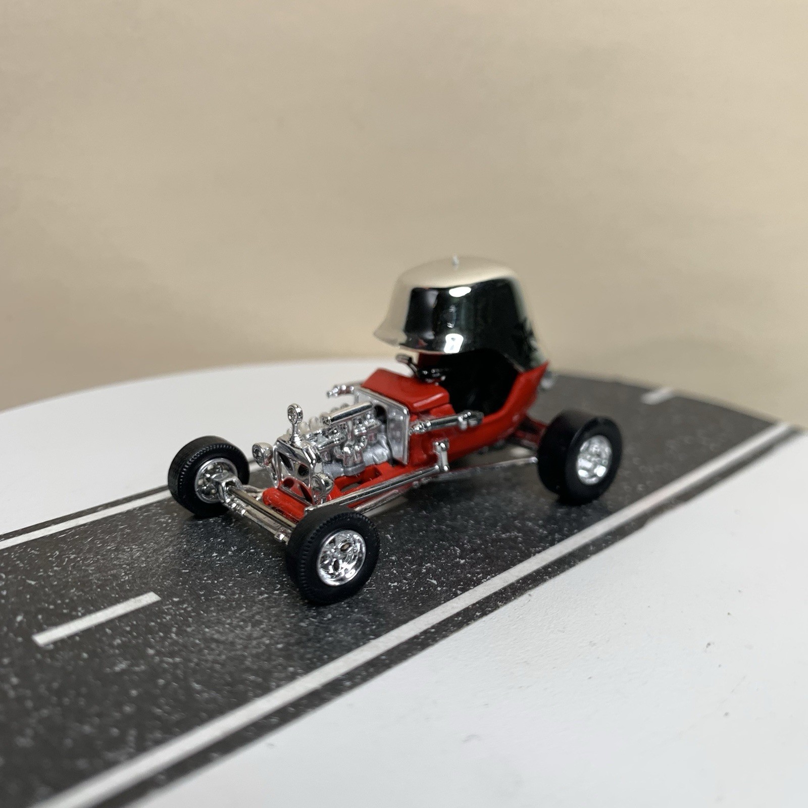 Hot Wheels 100% Collectibles Psychedelic Relics Series Red Baron Hot Rod 1:64 NM