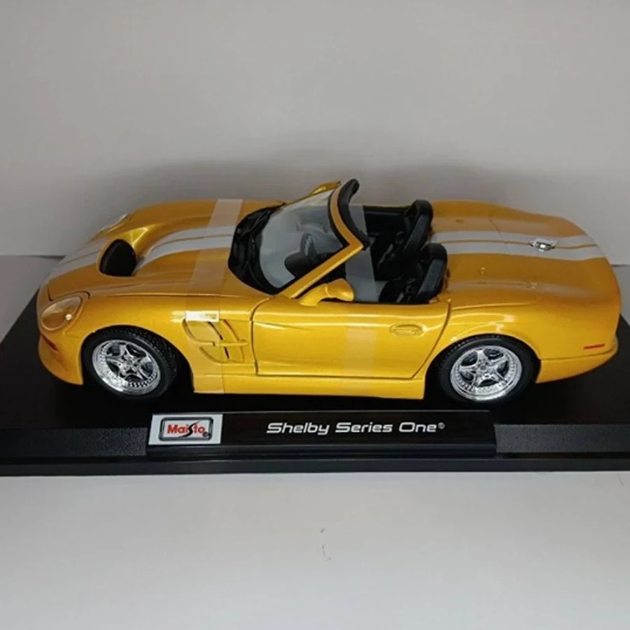 Shelby Series one 1:18 Maisto Exclusive Style Special Edition – Yellow