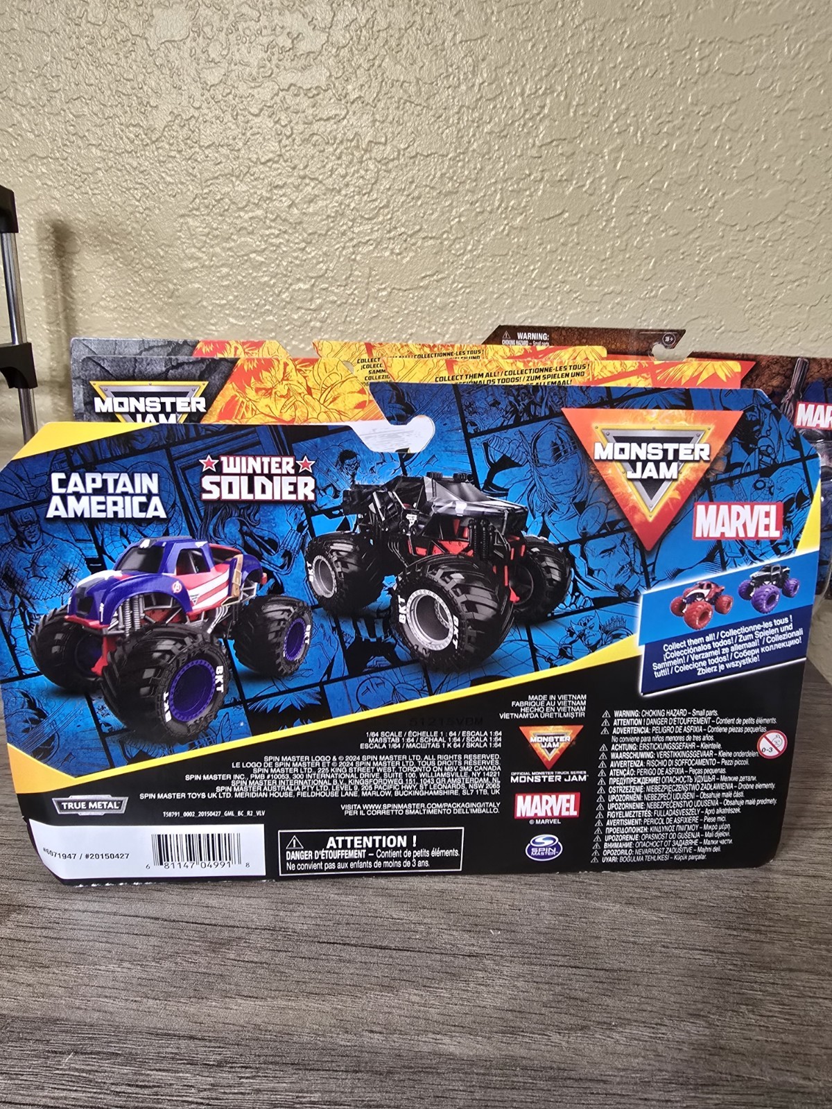 Monster Jam x Marvel 2 Pack Lot of 4(8 Trucks).