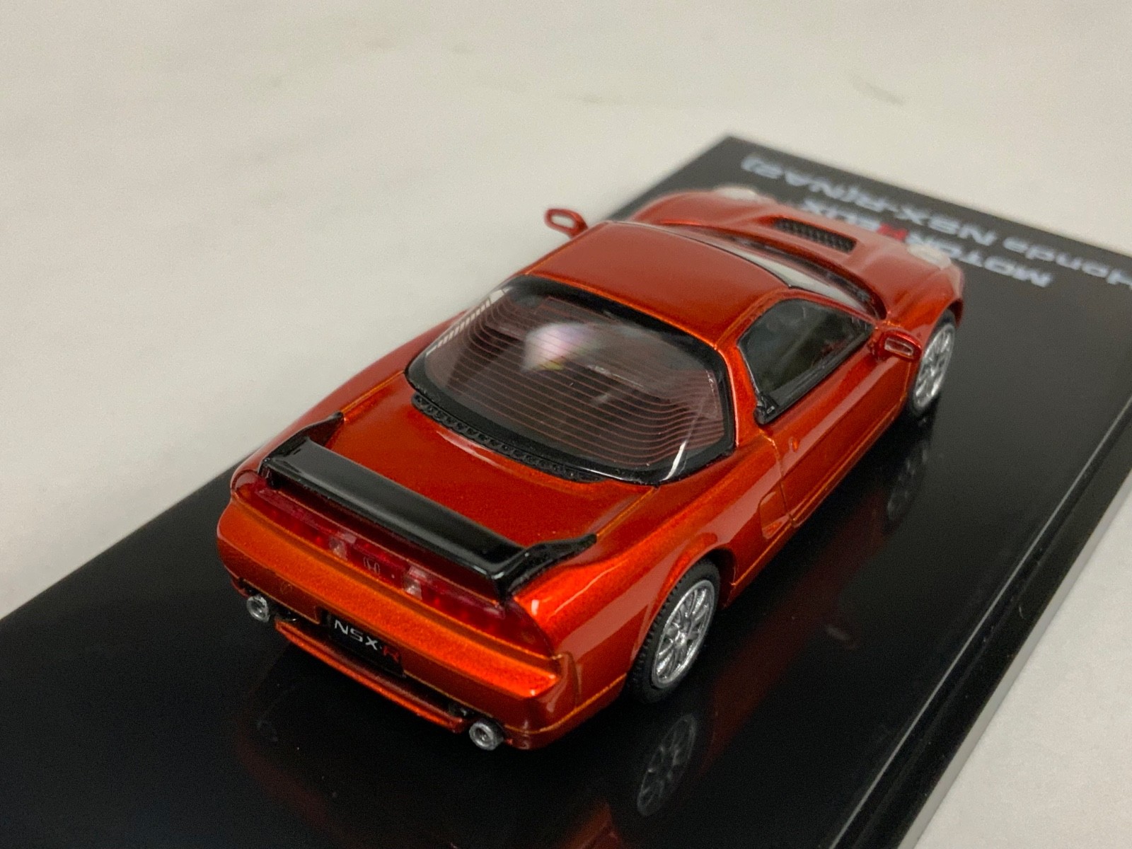 1/64 Motorhelix Honda Acura NSX-R NA2 2006 iMetallic Orange MIX1 LAST ONE