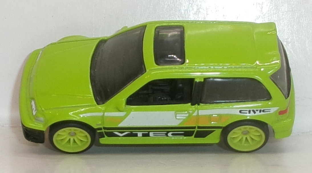 LOOSE 2025 HOT WHEELS 1:64 GREEN ’90 HONDA CIVIC EF WHEEL SWAP REAL RIDERS