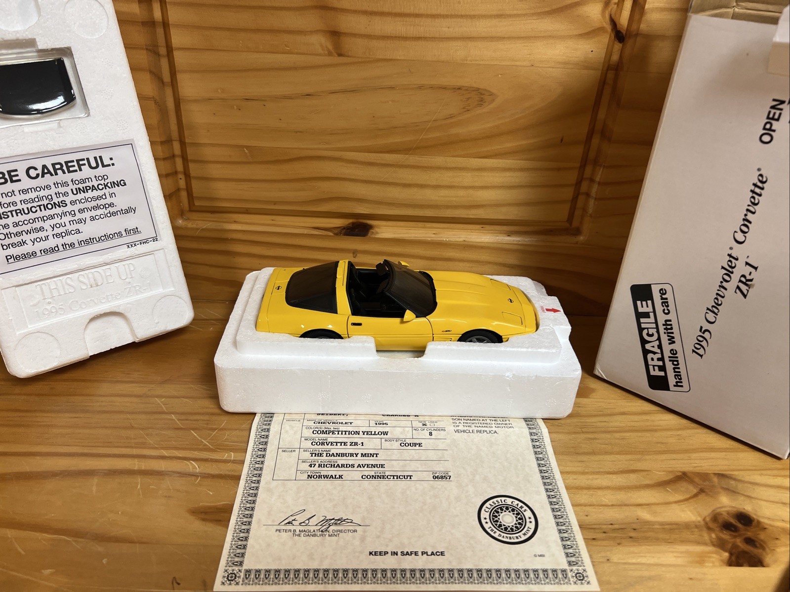 1995 Chevrolet Corvette ZR-1 Yellow Danbury Mint Diecast Replica 1:24