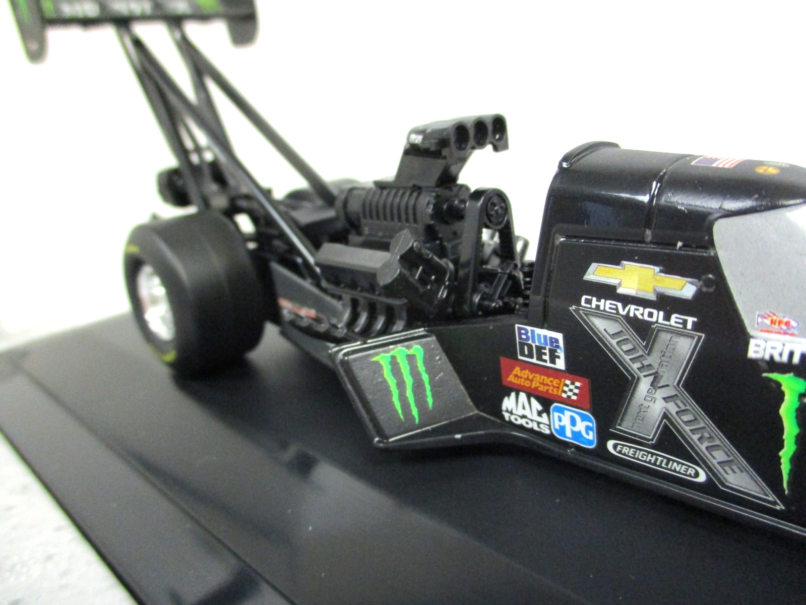 LIONEL RACING – BRITTANY FORCE MONSTER ENERGY NHRA TOP FUEL DRAGSTER – 1/32