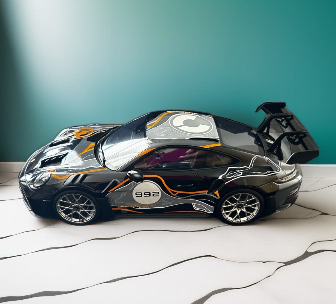 1:18 SPARK PORSCHE 911 GT3 RS 992 BLACK NO BBR D&G MR AMALGAM PEAKO H&H 669/911
