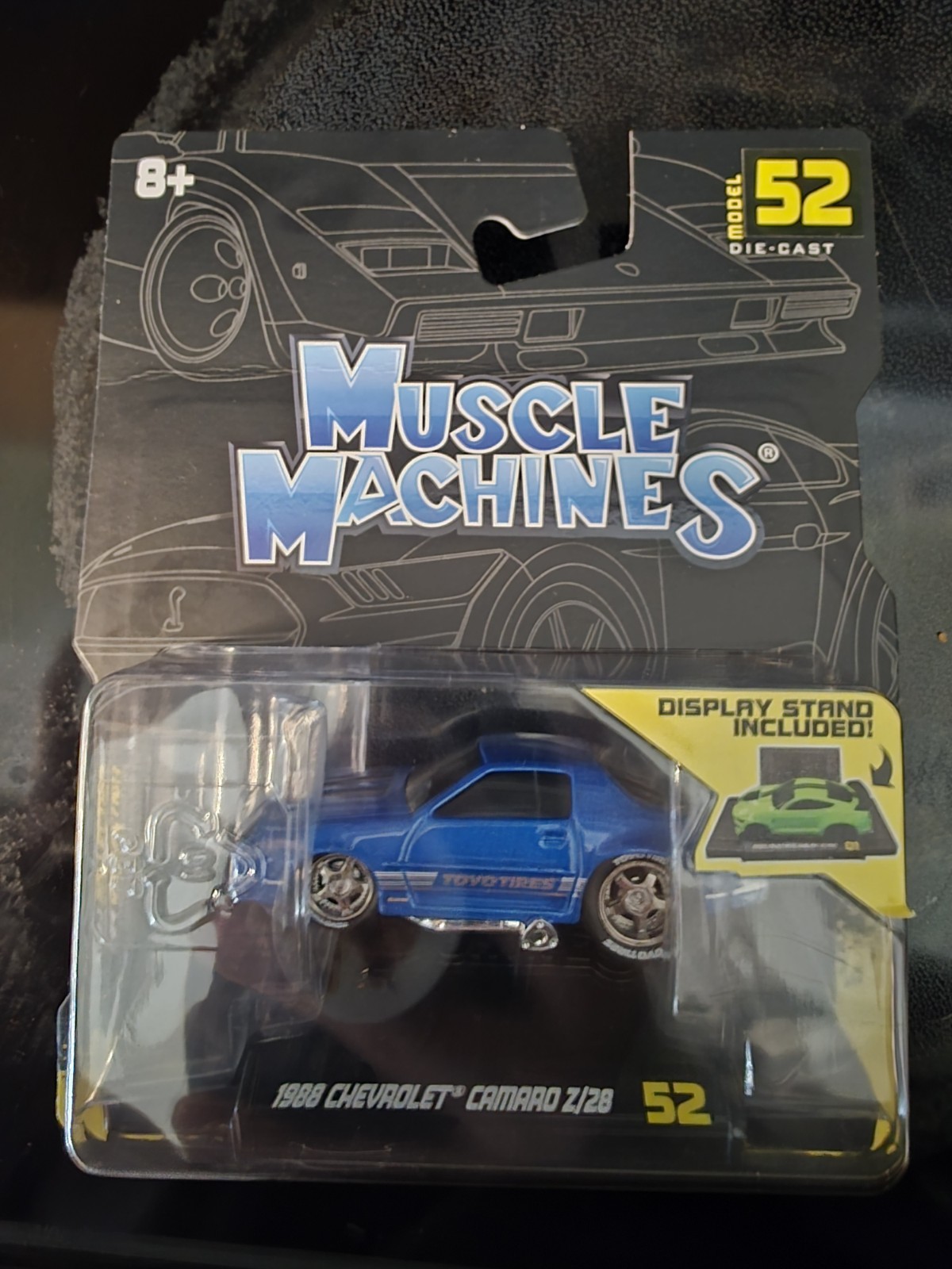 Maisto Muscle Machines Series 9 DieCast Model 52 1988 Chevrolet Camaro Z/28 Blue