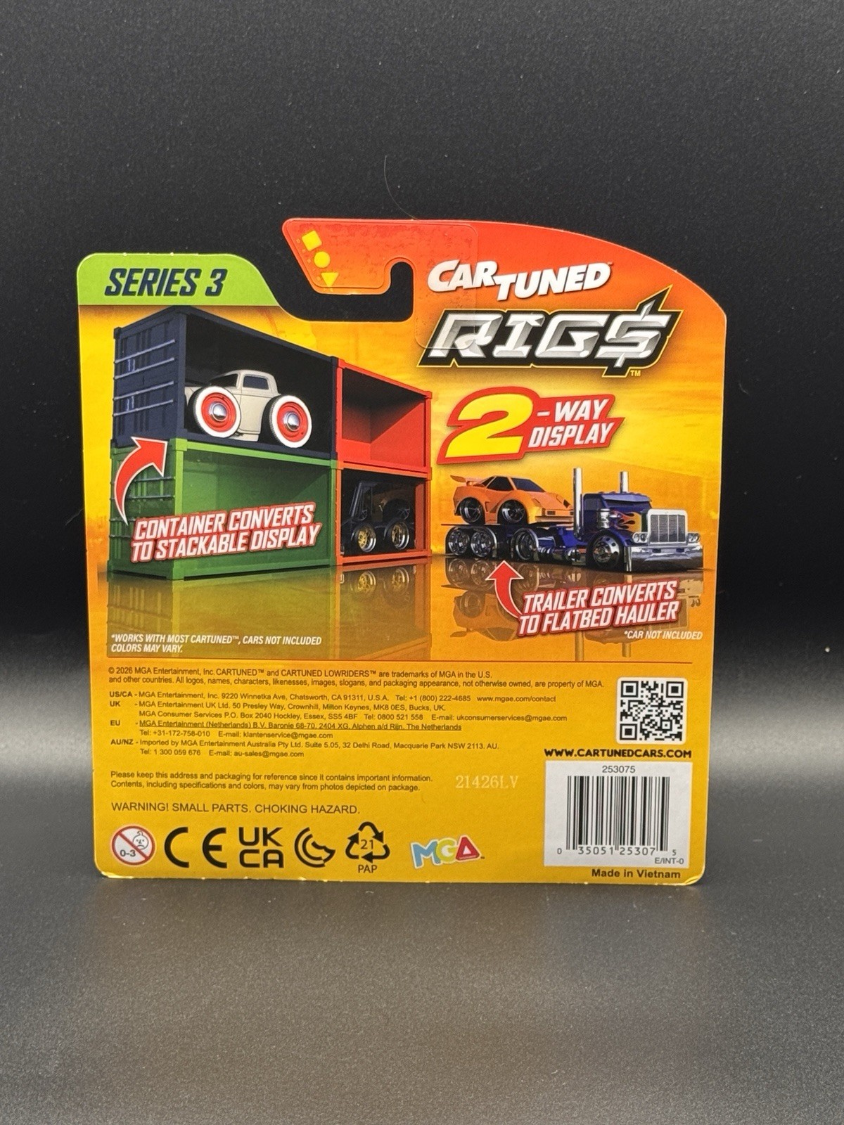 Car Tuned RIGS Series 3 – Sneaky Pete Container #03 – Red W/ Black Container