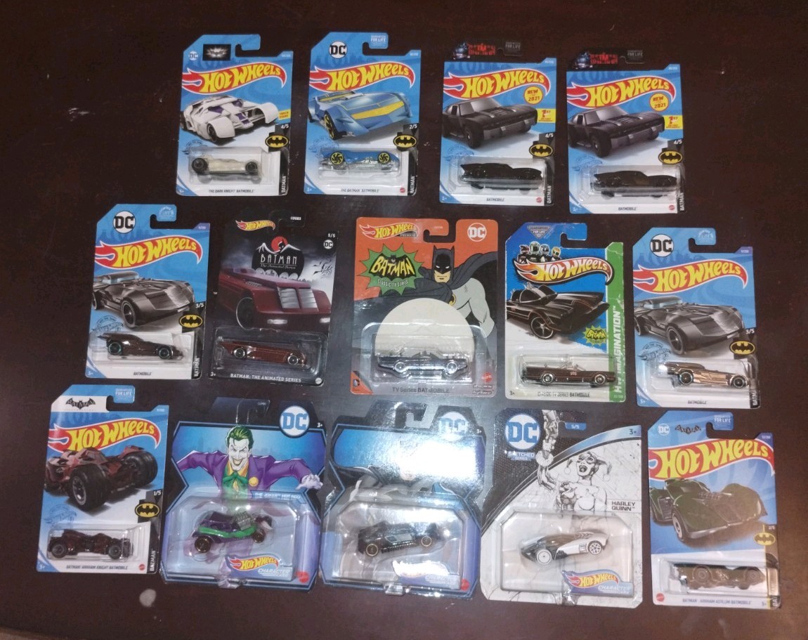 Hot Wheels Batman Lot Of 14 With Variations 14B
