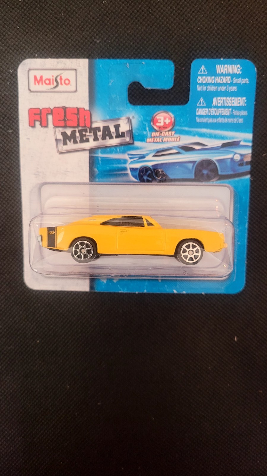 Maisto Fresh Metal Pack of 12 Cars **NEW**