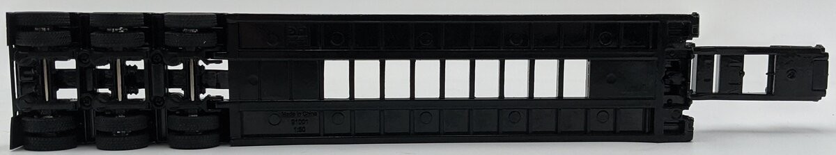 DieCast Masters 91032 1:50 XL 120 Low-Profile HDG Trailer with 2 Boosters/Box