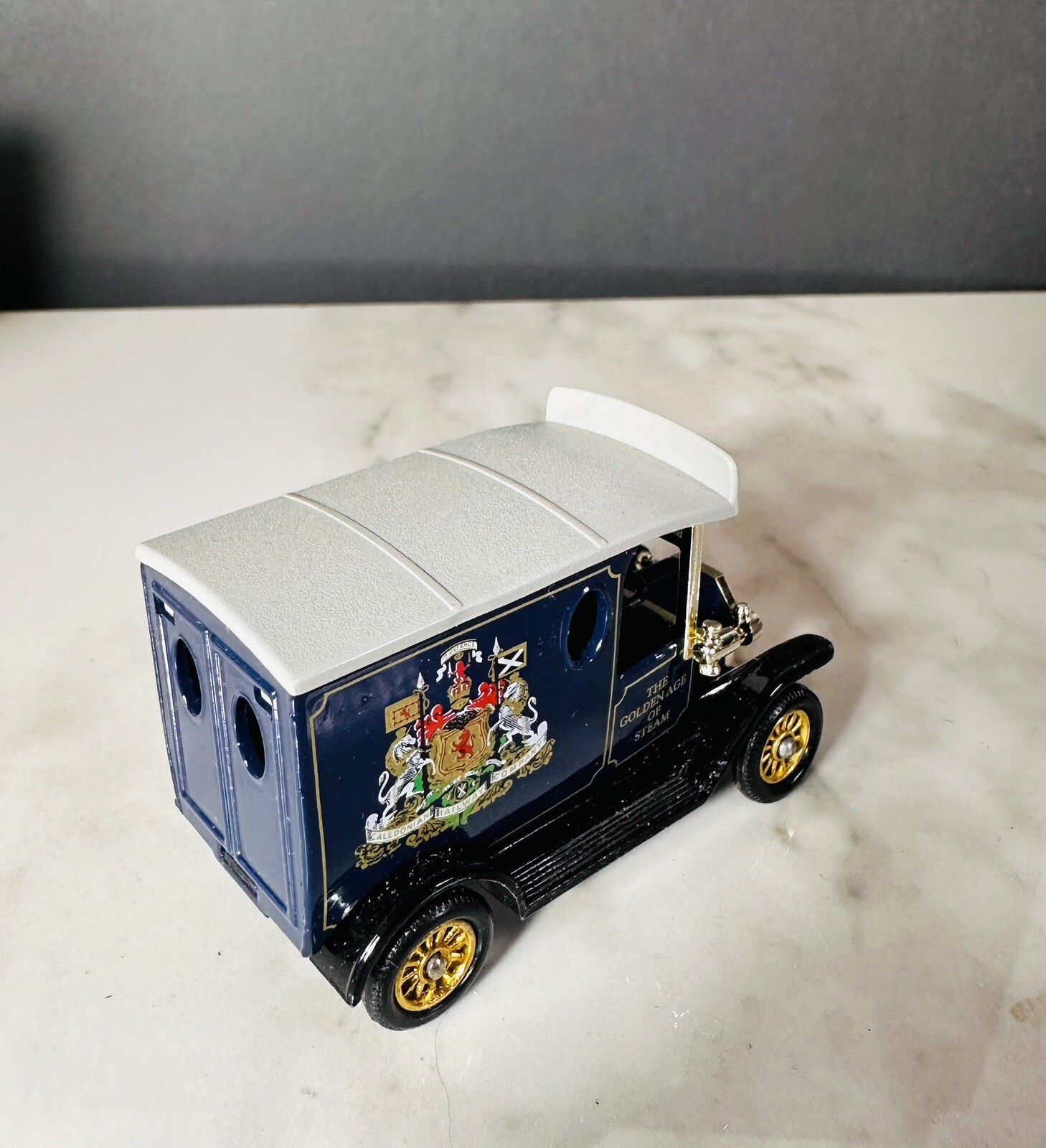 Lledo Golden Age of Steam – Ford Model T – Caledonian Railway – Limited Edition